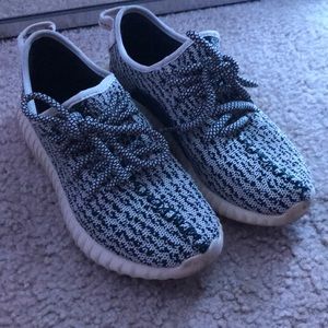 Adidas boost size 5